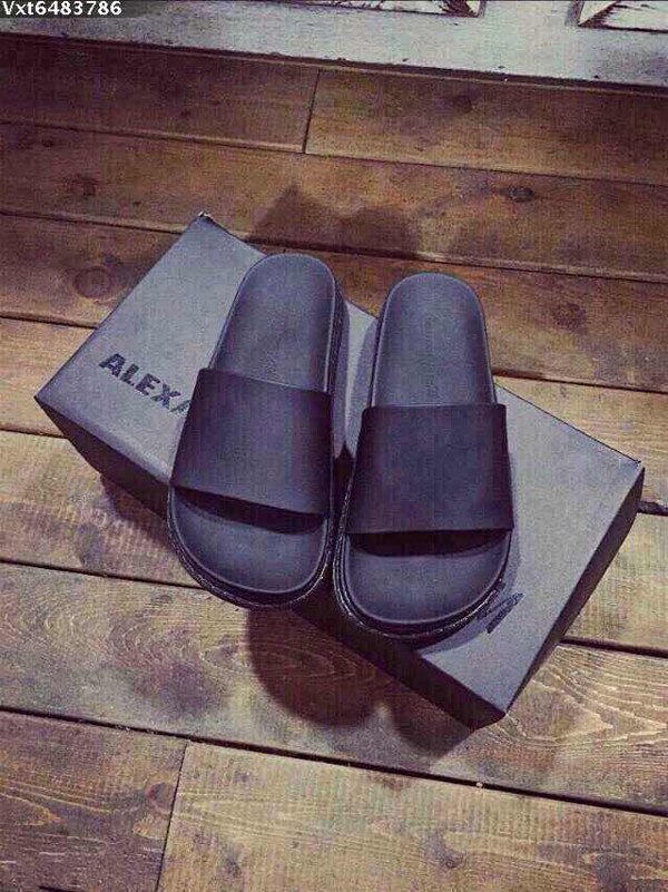 2015 New 春夏新作 セレブ愛用のNY生まれのブランド☆Alexander Wang 【アレキサンダーワン】 スリッパ A23157